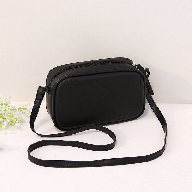 Fashion simple shoulder Messenger bag tide summer small bag