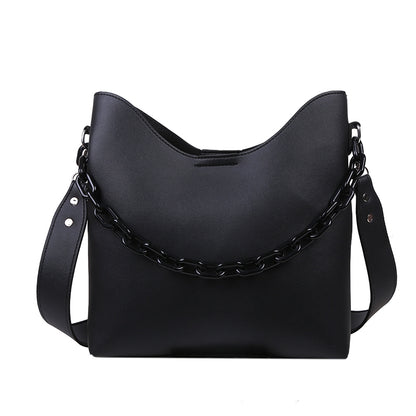 IELGY Popular bags women's large capacity shoulder bags tide chic chain messenger bag