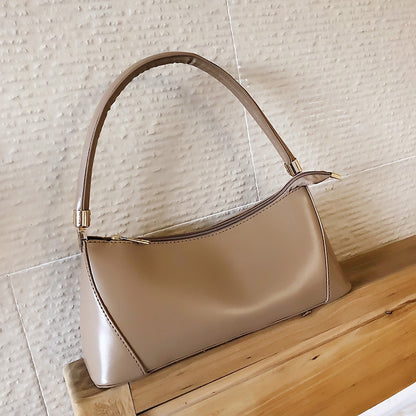 IELGY  Textured bag girl 2020 spring/summer new small commuter hundred with a solid color law stick under the bag one-shoulder handbag tide