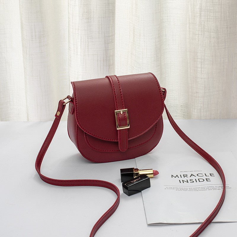 IELGY Fashion Women's bag Mobile phone Saddle Japanese and Korean All-match Black 4 colors Diagonal One shoulder Trendy