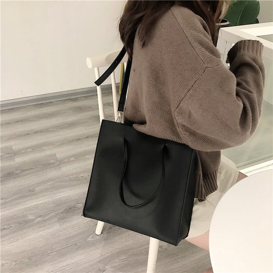 IELGY Shoulder bag diagonal bag casual temperament large capacity solid color simple female bag