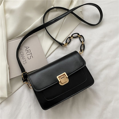 IELGY women's fashionable all-match shoulder bag with western style chain messenger