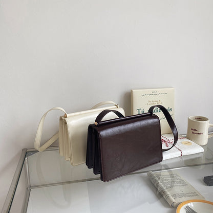 IELGY women's niche design retro pu leather shoulder bag