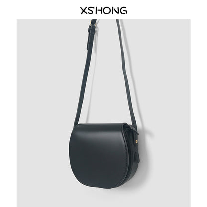 IELGY  retro saddle bag women bag Hong Kong wind oblique satchel ins small bag single shoulder simple 100 lap
