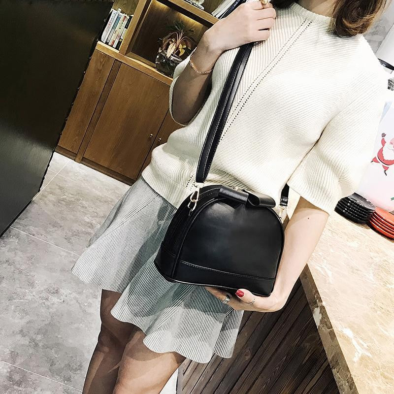 New Korean retro shoulder bag