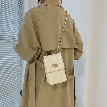 IELGY New fashion rhombus chain shoulder bag street trend retro small bag women