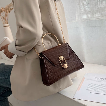 IELGY One-shoulder female bag high-grade fashion portable small bag wild casual Messenger bag