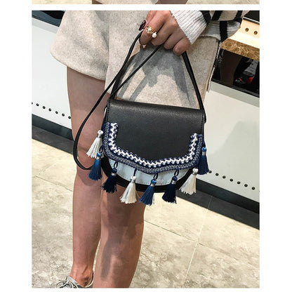 IELGY Fashion tassel small bag Korean ethnic style hit color shoulder bag diagonal small square bag