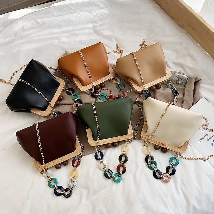 IELGY High-end casual bag Korean fashion simple retro wild one-shoulder messenger small square bag