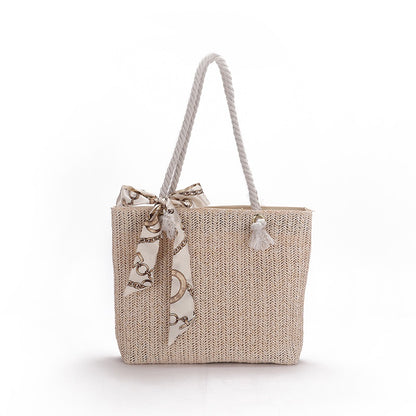 IELGY fairy style large-capacity bucket portable straw woven one-shoulder shopping bag