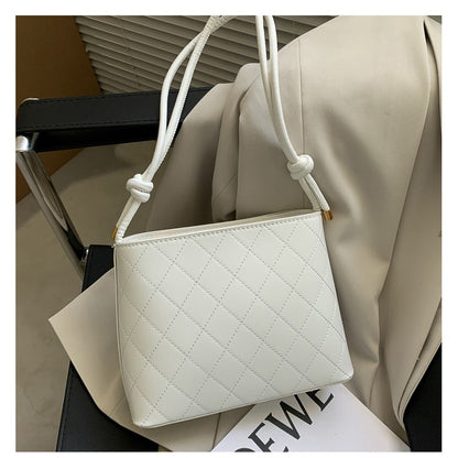IELGY Women's bag solid color Retro All-matching one shoulder underarm bag rhombus popular fashion crossbody