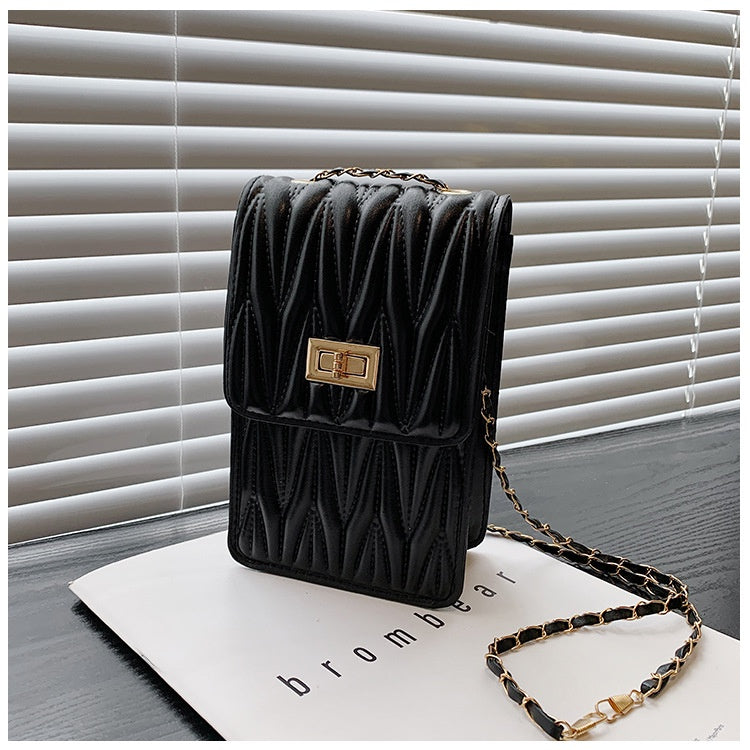 IELGY New fashion rhombus chain shoulder bag street trend retro small bag women