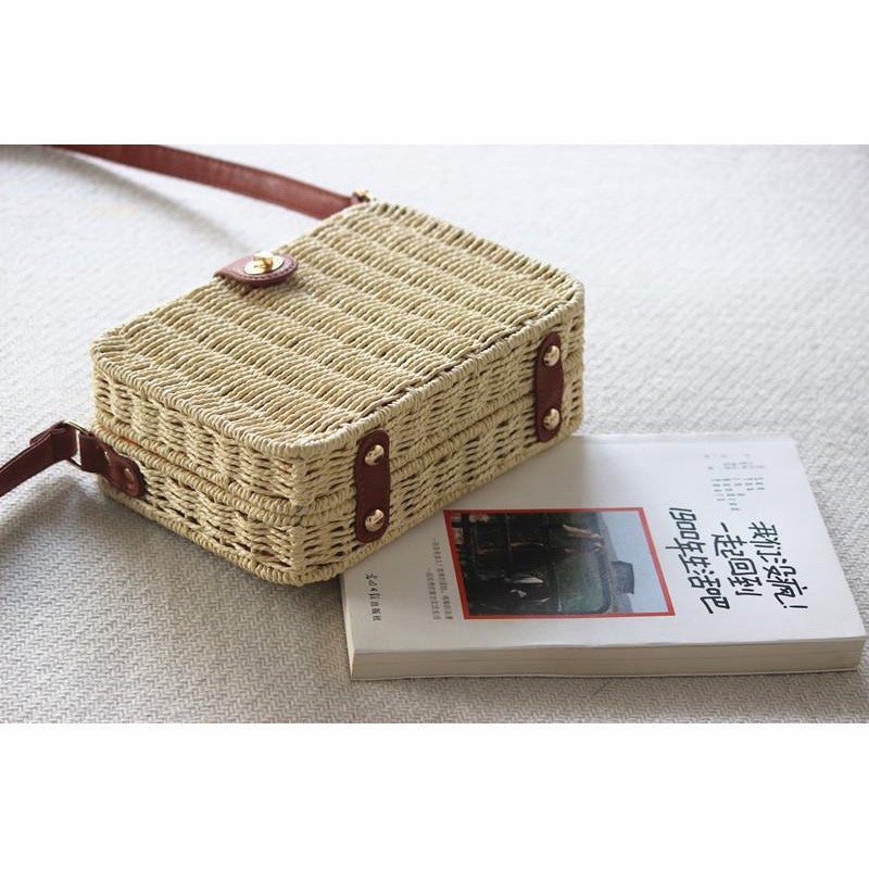 IELGY Straw bag vacation bag shoulder bag