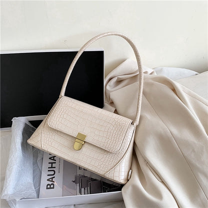 IELGY Crocodile stick underarm bag for women