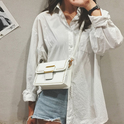 Korean version of the rivet small square bag shoulder Messenger bag