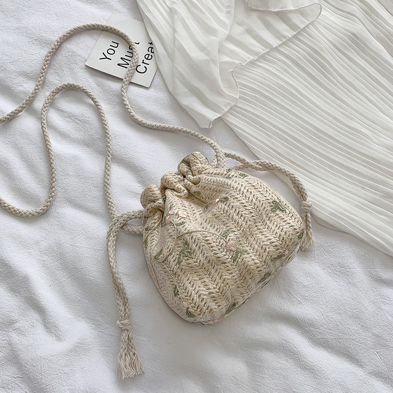 IELGY Messenger bag women's versatile ins fashion bucket bag trend