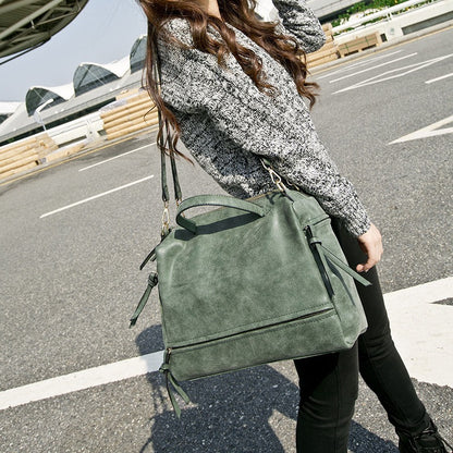 IELGY Handbag shoulder bag scrub machine bag retro diagonal big bag lady