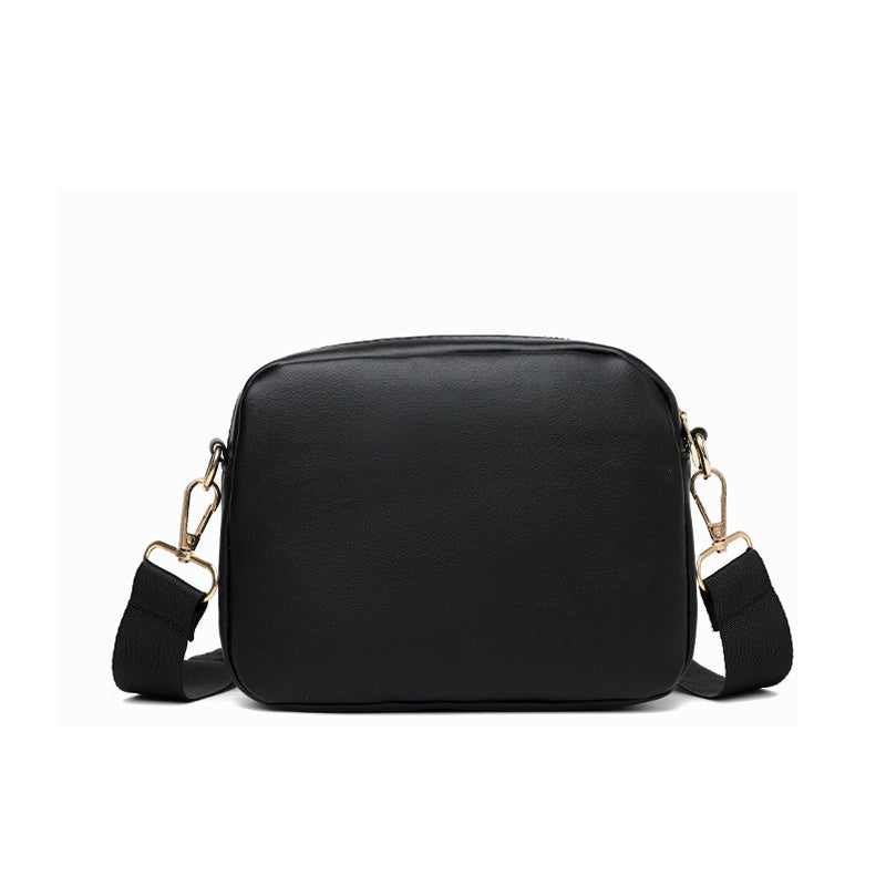 IELGY women's korean style convenient rhombus chain messenger bag