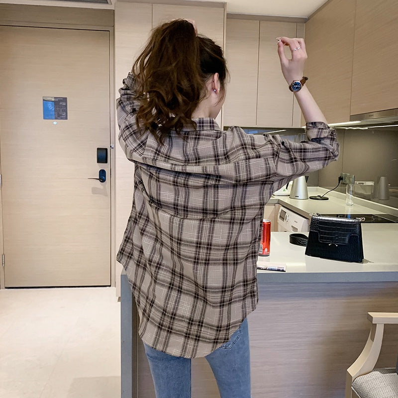 IELGY spring Korean style temperament long-sleeved plaid shirt women loose design blouse casual shirt