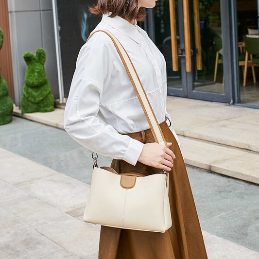 IELGY Handbag Korean version of the female bag ins wild shoulder Messenger bag large bag