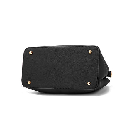 IELGY metal decoration elegant Korean style fashion stitching messenger large-capacity female bag