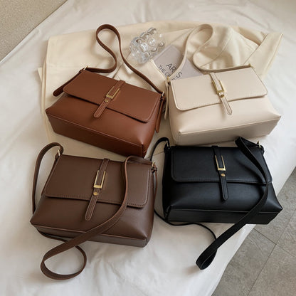 IELGY retro large-capacity female bag trendy simple texture