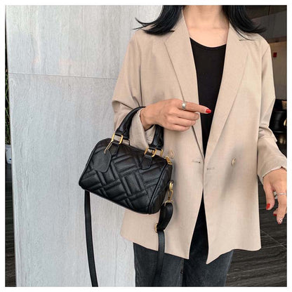 IELGY Women bag wild messenger bag fashion simple Boston handbag shoulder bag