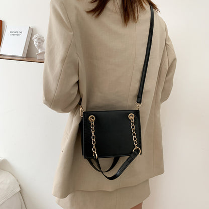 IELGY Korean version of all-match ins handbag female fashion trendy one-shoulder messenger bag
