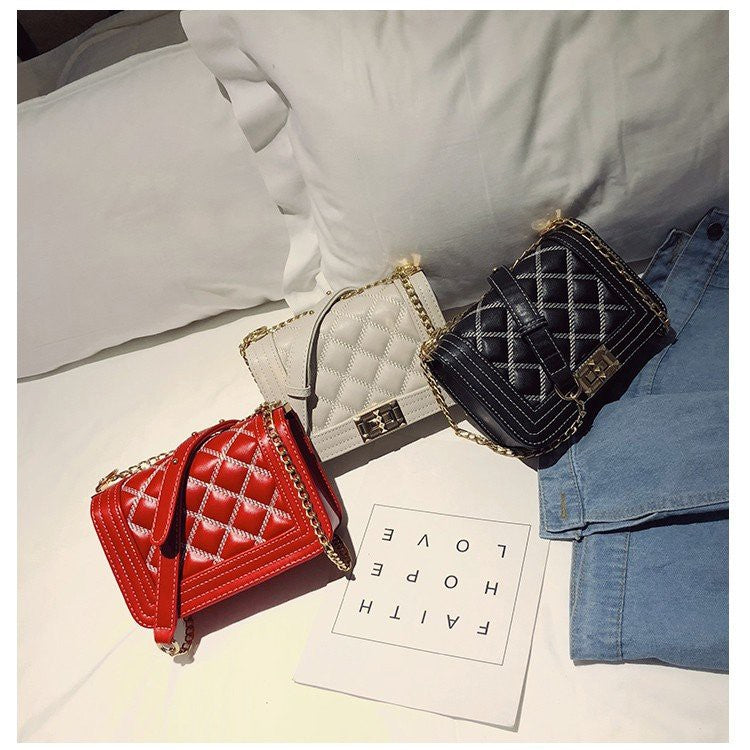 Korean version of the chain rhombic lock shoulder bag Messenger bag
