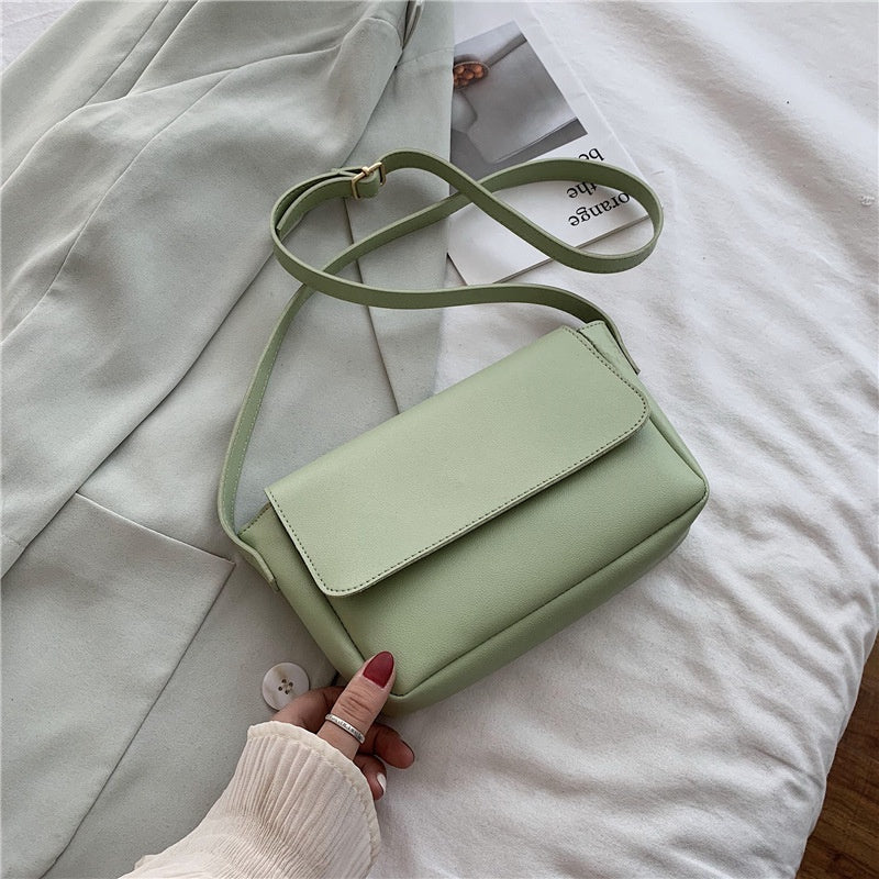 IELGY Solid color Casual All-match All-match Women's bag Trendy Black One shoulder Korean version Crossbody