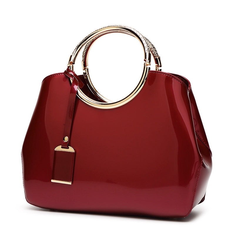 IELGY Patent leather bag shoulder bag, European and American style, bright face handbag