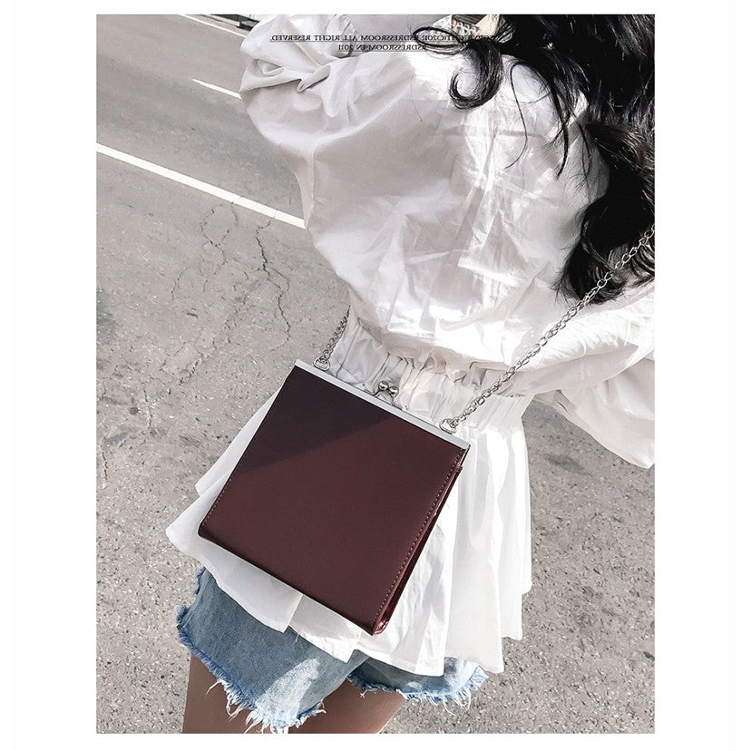 Chic chain bag messenger bag