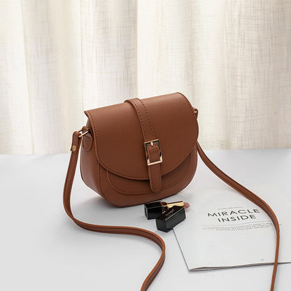 IELGY Fashion Women's bag Mobile phone Saddle Japanese and Korean All-match Black 4 colors Diagonal One shoulder Trendy