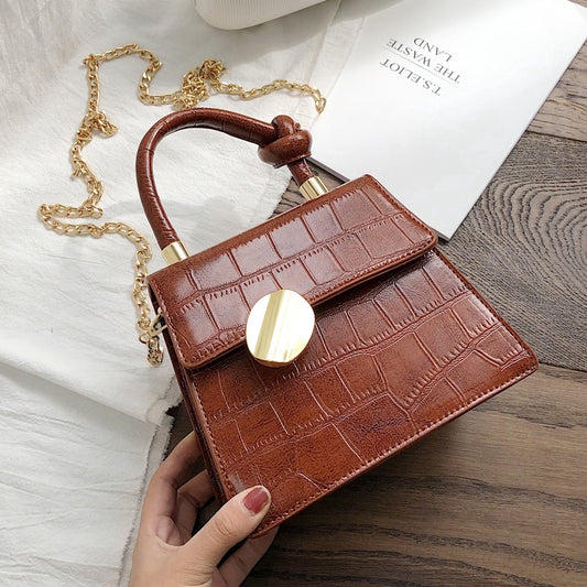 IELGY Wild Messenger Bag Retro Port Wind Chain Shoulder Bag Tote