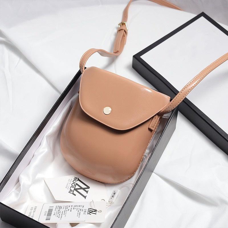 IELGY New saddle bag fashion casual shell bag ladies messenger bag shoulder bag