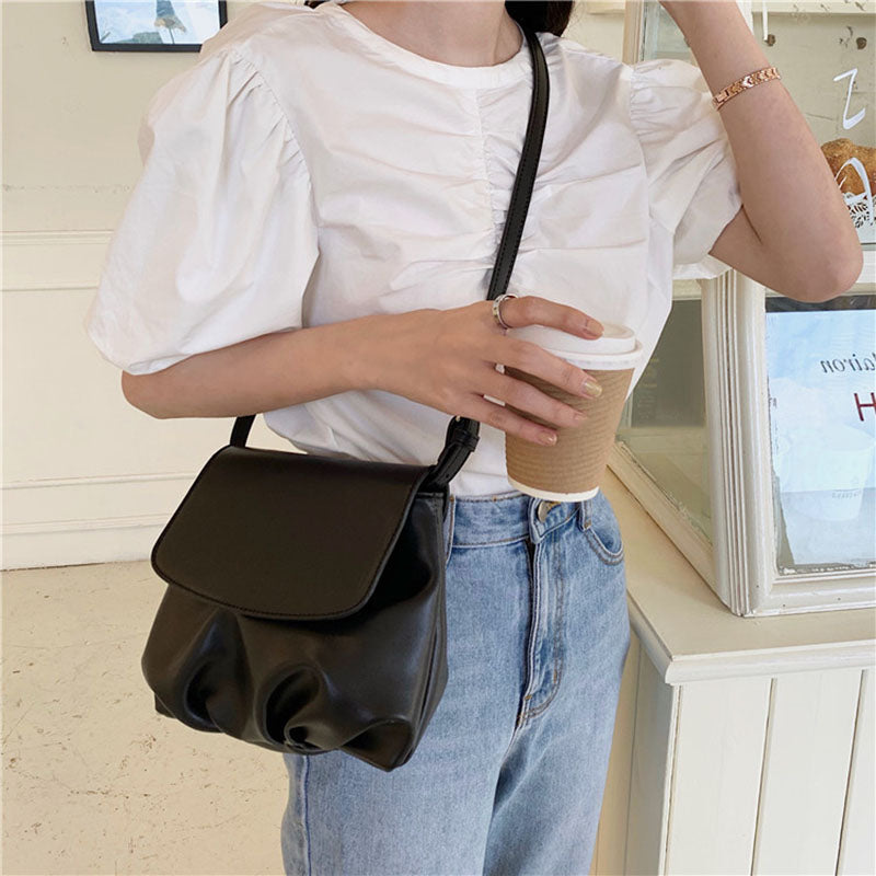 IELGY All-match Dumpling Retro Zipper Black Woman's bag Crossbody Simple One-shoulder