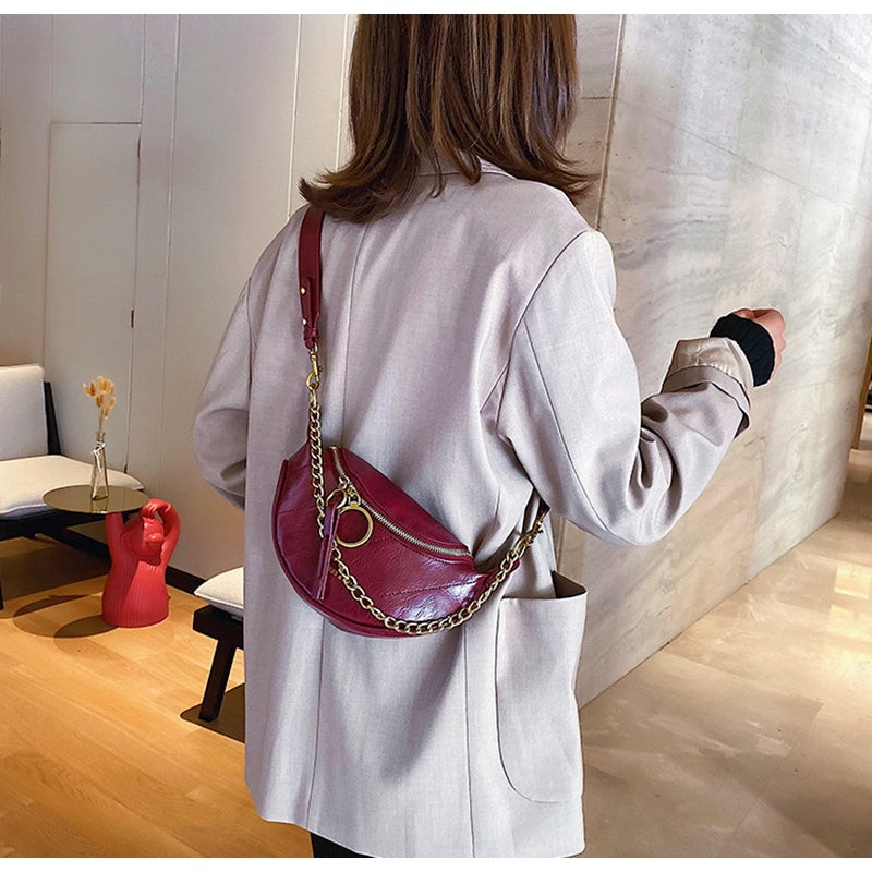 IELGY niche fashion bag chest bag all-match single shoulder messenger bag