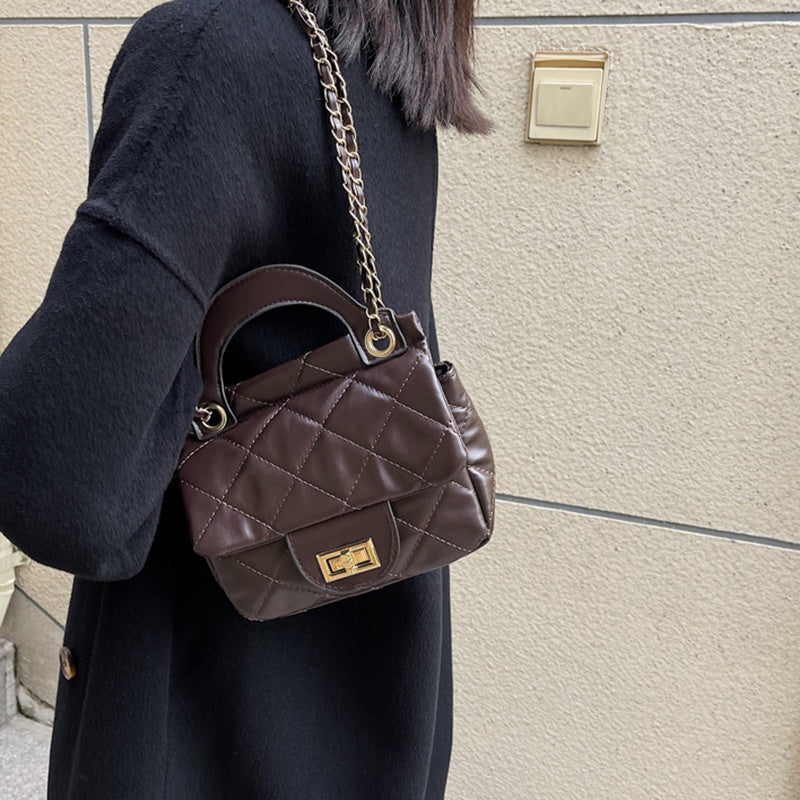 IELGY fashion ladies texture chain shoulder bag Korean version of rhombus