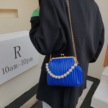 IELGY Ladies Fashion Personality Chain Messenger Bag