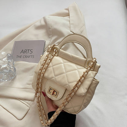 IELGY fashion ladies texture chain shoulder bag Korean version of rhombus