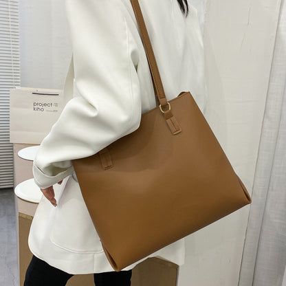 IELGY large-capacity ladies fashion one-shoulder western style casual all-match tote bag