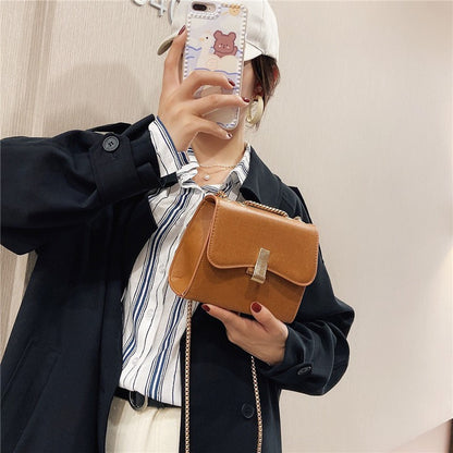 IELGY Women's bag fashion versatile retro casual black portable Korean version simple one-shoulder