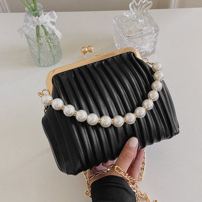 IELGY Ladies Fashion Personality Chain Messenger Bag