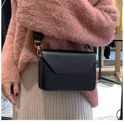 IELGY Shoulder Commuting Fashion Refreshing PU Plain Portable Woman's handbag All-match