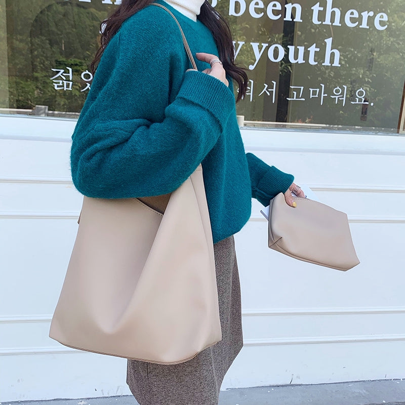 IELGY Tote bag Korean version of ulzzang handbags shoulder bag large capacity high sense