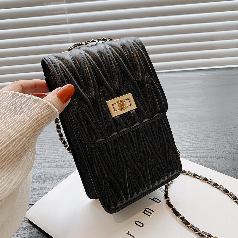 IELGY New fashion rhombus chain shoulder bag street trend retro small bag women