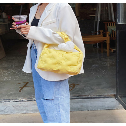 IELGY niche design bag messenger bag female green portable small square bag