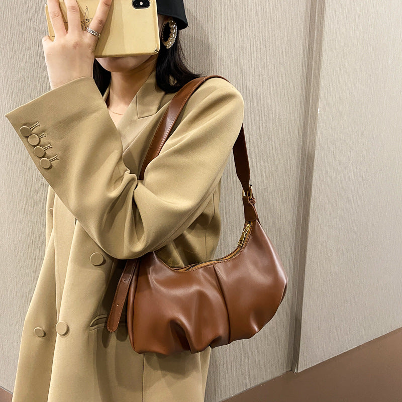 IELGY New niche retro soft leather pleated underarm cloud pleated underarm all-match crossbody shoulder bag