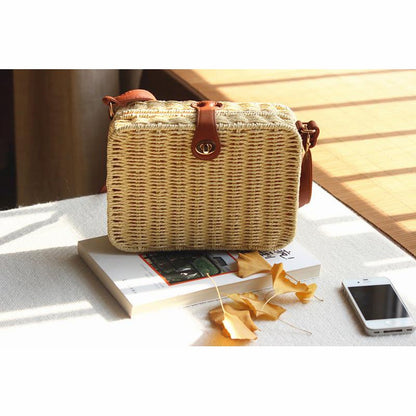 IELGY Straw bag vacation bag shoulder bag
