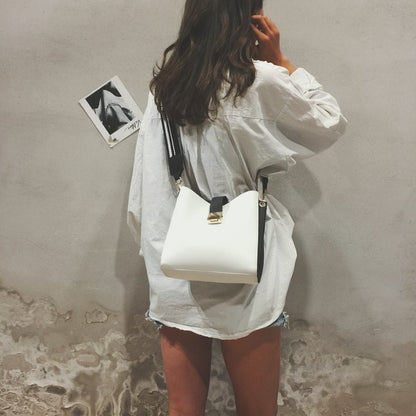 Wide shoulder strap contrast multi-layer bucket bag shoulder bag